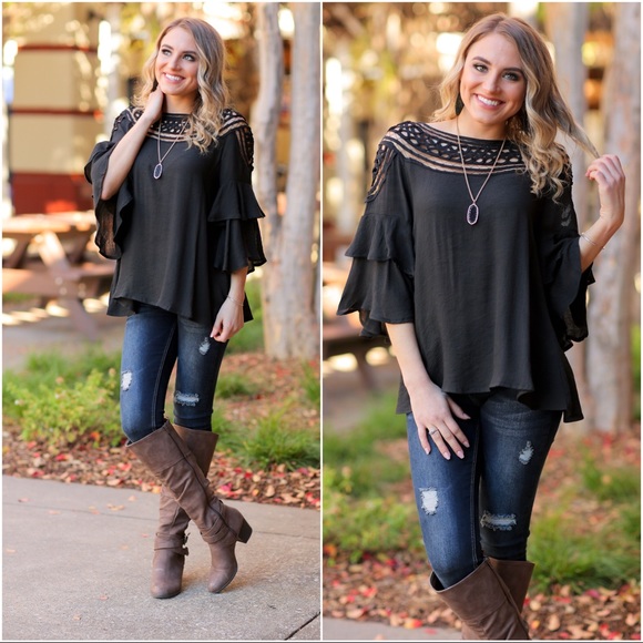 ✨LAST ONE✨Black Grecian Ruffle Sleeve Top - Picture 4 of 4